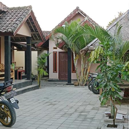Defa Homestay Kuta  Exterior foto