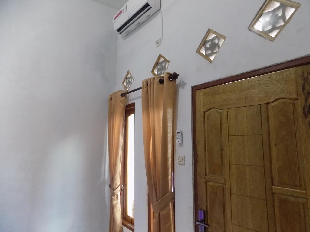 Defa Homestay Kuta  Exterior foto